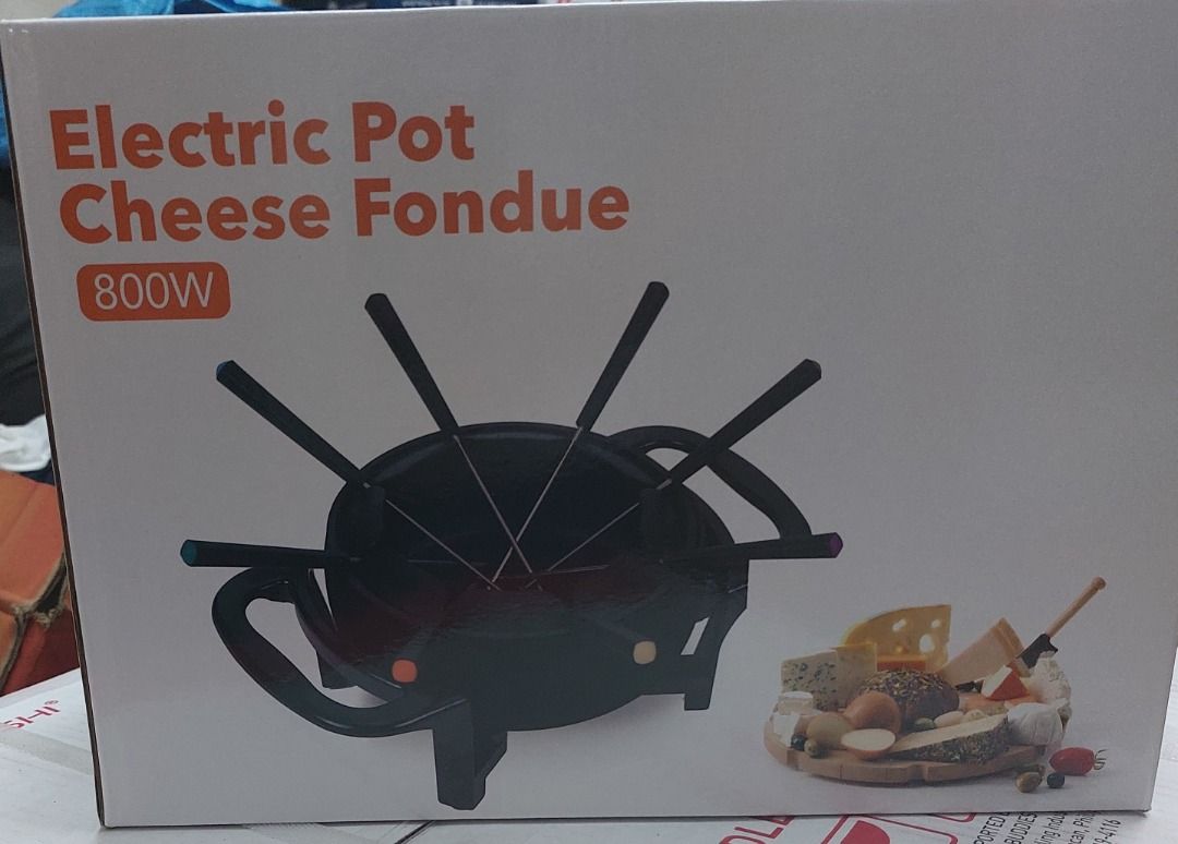 FONDUE ELECTRIC POT CHEESE (Category: Bakeware) located in Caloocan City. Submitted by charlie232a66 (Listing ID 1444182841, Image 1). Description: .