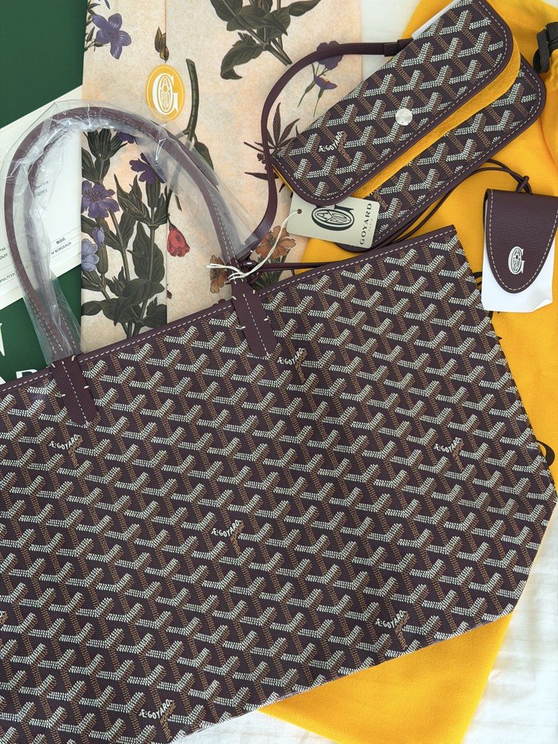Goyard St Louis PM in Bordeaux (Category: Luxury Bags & Wallets) located in Makati City. Submitted by dlhp__ (Listing ID 1444145178, Image 3). Description: - Goyard Saint Louis PM in Bordeaux - Comes with detachable matching small pouch, croc universel (bag clip/magnet) and proof of purchase - Sourced in Japan - On hand ready to ship from Makati .