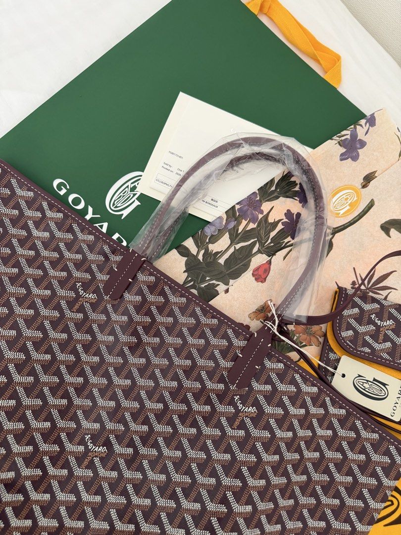 Goyard St Louis PM in Bordeaux (Category: Luxury Bags & Wallets) located in Makati City. Submitted by dlhp__ (Listing ID 1444145178, Image 2). Description: - Goyard Saint Louis PM in Bordeaux - Comes with detachable matching small pouch, croc universel (bag clip/magnet) and proof of purchase - Sourced in Japan - On hand ready to ship from Makati .