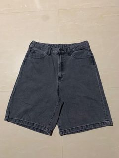 (Category: ) located in . Submitted by aljhonthrift (Listing ID 1444265691, Image 1). Description: .