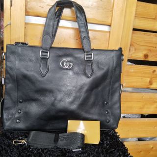 (Category: ) located in . Submitted by dione_closet503 (Listing ID 1444186200, Image 1). Description: .