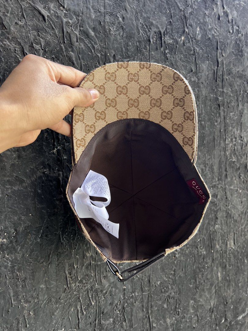 Gucci hat (Category: Activewear) located in Manila. Submitted by thrift2mill (Listing ID 1444148297, Image 3). Description: Gucci GG Canvas Baseball Hat Size:Medium 58cm Issue:None .