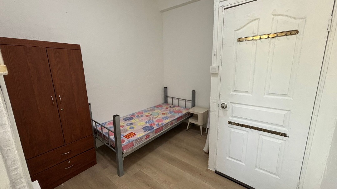 (Category: ) located in . Submitted by idealhome2025 (Listing ID 1444147432, Image 1). Description: .