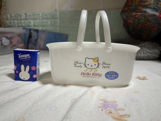（分類：）位於 。 由 happy2bid 提交（商品編號 1444279195，圖片 1）。簡介： 。