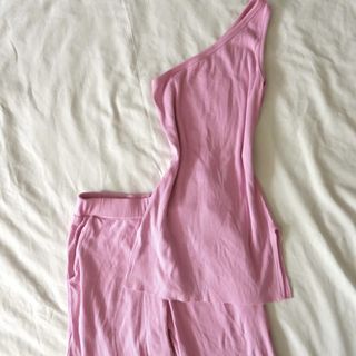 (Kategori: ) berada di . Dikirim oleh lulucutie (ID iklan 1444214561, Gambar 1). Deskripsi: .