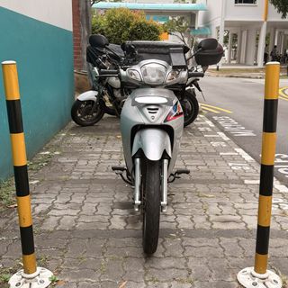 (Category: ) located in . Submitted by rqifar (Listing ID 1444212523, Image 1). Description: .