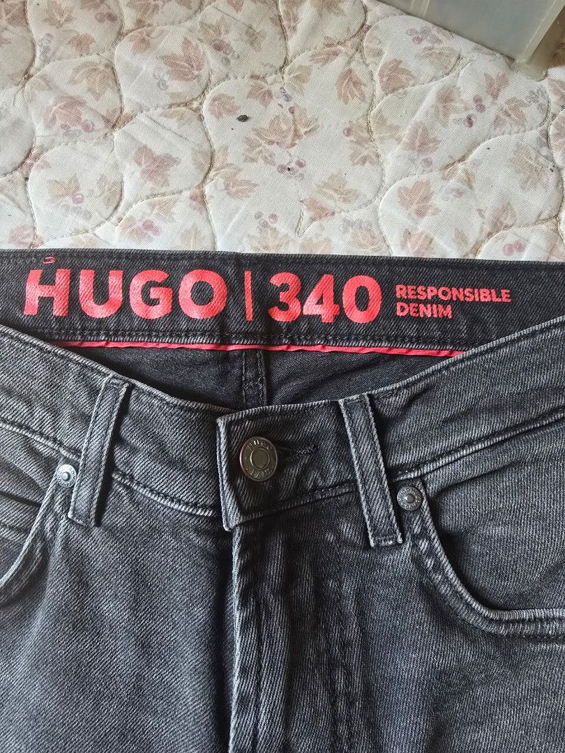 HUGO BOSS 340 Responsible Denim Jeans (Category: Jeans) located in Quezon City. Submitted by jb0516 (Listing ID 1444261280, Image 2). Description: - Grey wash HUGO BOSS jeans - Features 'HUGO 340 Responsible Denim' detail on the side - Classic five-pocket styling - Button and zip fly closure - Perfect for comfortable everyday wear.