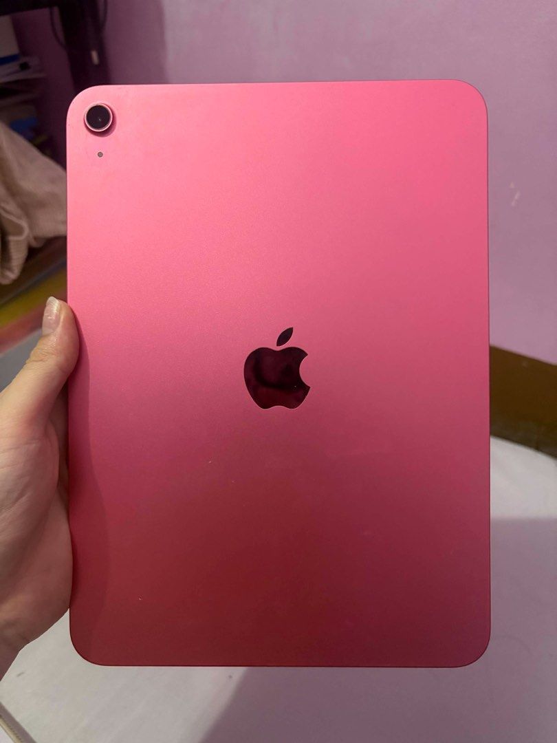 iPad Pink A16 (Category: iPad) located in San Mateo. Submitted by blondieswizzle (Listing ID 1444265520, Image 1). Description: PHP18,000 - Ipad A16 | 128gb | Wifi only | 97% batt health With free magnetic keyboard case worth 4k.