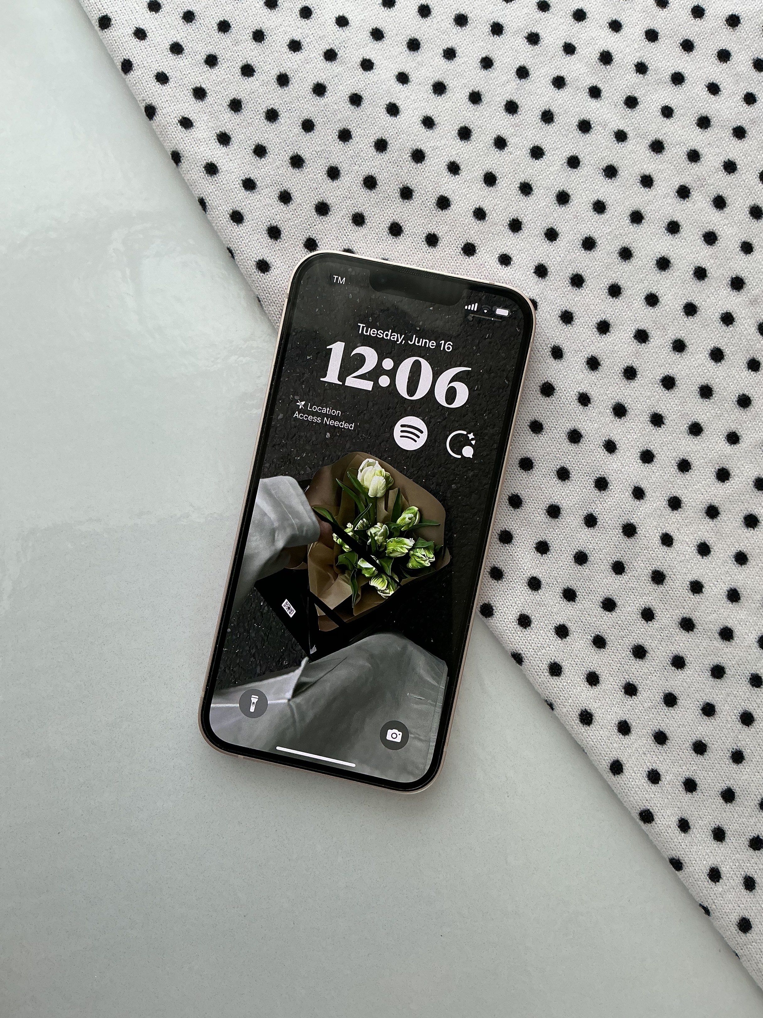 Iphone 13 128gb pink RUSH (Category: iPhone 13 Series) located in Manila. Submitted by nicholaipu19602 (Listing ID 1444151641, Image 2). Description: No parts repaired No issues RSF: upgrade .