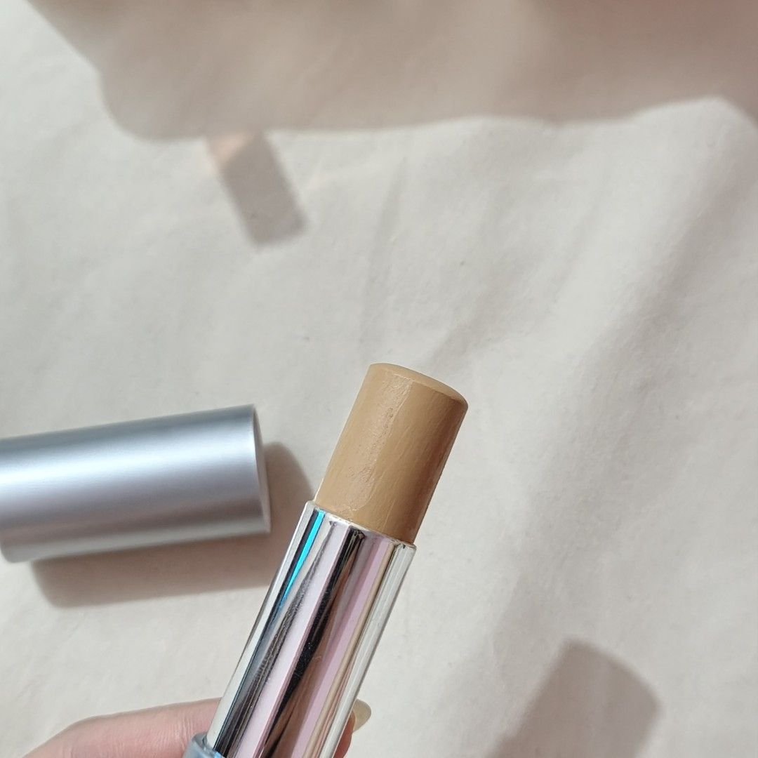 Issy Active Skin Stick Foundation - Sand (Category: Makeup) located in Manila. Submitted by iyyuuuuuuuuh (Listing ID 1444297919, Image 3). Description: Issy Active Skin Stick foundation in Sand 85% Full.