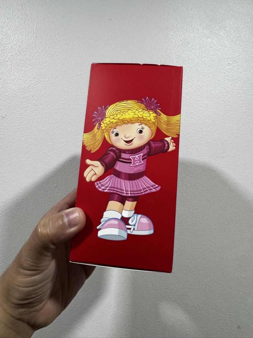 Jollibee Hetty Bag Charm (Category: Character Goods) located in Valenzuela. Submitted by rouen07 (Listing ID 1444303767, Image 3). Description: - Cute Jollibee Hetty bag charm - Perfect accessory to complete your outfit - Makes a Jolly statement! - Great for Jollibee fans - Comes in its original box.