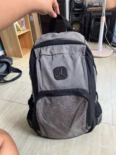 (Category: ) located in . Submitted by kimbags (Listing ID 1444256282, Image 1). Description: .
