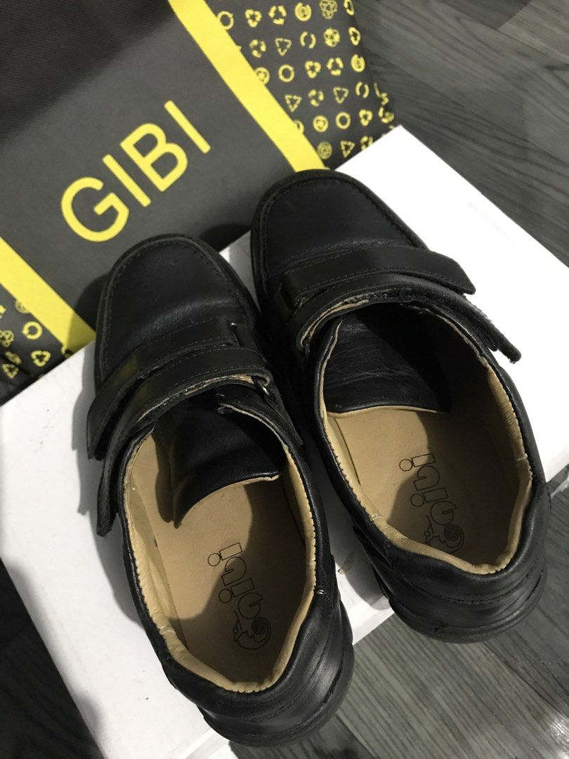 Leather Black Shoes for Kids (Category: Babies & Kids Fashion) located in Marikina City. Submitted by mymik09 (Listing ID 1444155780, Image 3). Description: Preloved Slightly used Size 32 Gibi Black Shoes With Box and Bag .