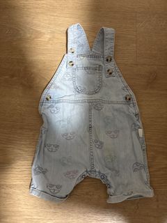 (Category: ) located in . Submitted by stitchandthings (Listing ID 1444264788, Image 1). Description: .