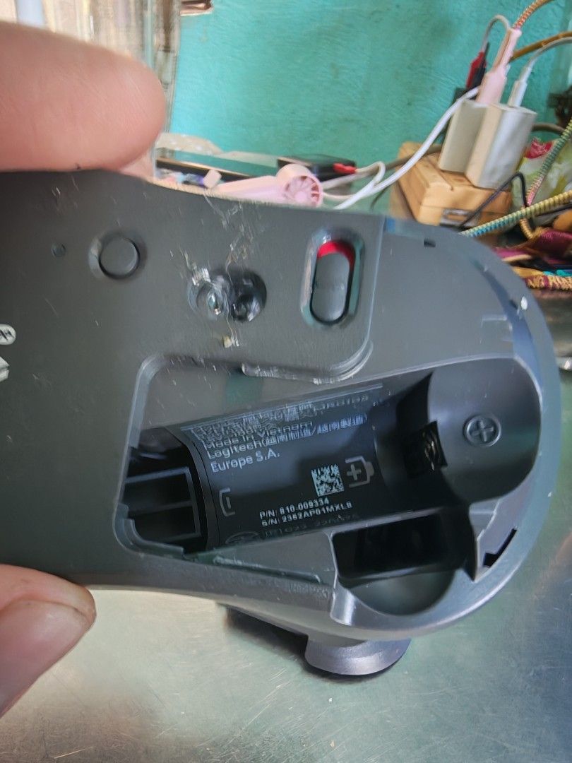 Logitech M240 Silent Touch Wireless Mouse (Category: Mouse & Mousepads) located in Carmona. Submitted by tech_hub_cavite (Listing ID 1444177094, Image 3). Description: - Logitech M240 Silent Touch wireless mouse - Connects via Bluetooth - Powered by AA battery - Minor scuffs and marks on casing (especially battery compartment) - Fully functional and works well - Perfect for quiet environments.