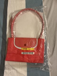 （分類：）位於 。 由 ronnc19 提交（商品編號 1444256914，圖片 1）。簡介： 。