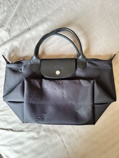 (Category: ) located in . Submitted by aafpreloved (Listing ID 1444139459, Image 1). Description: .