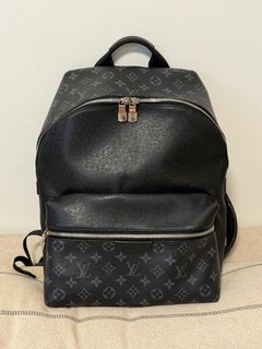 (Category: ) located in . Submitted by balenciagagaga (Listing ID 1444263036, Image 1). Description: .