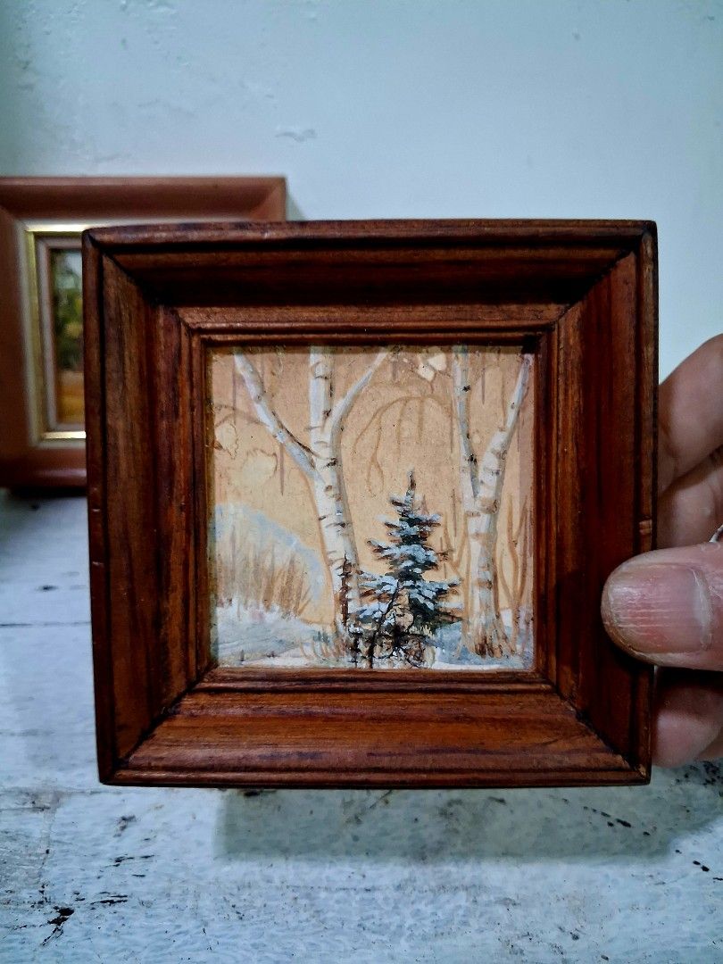 Miniature painting (Category: Art & Prints) located in Quezon City. Submitted by lobaman (Listing ID 1444305008, Image 3). Description: 2 miniature painting 3" tall 2,500php each c1980s.