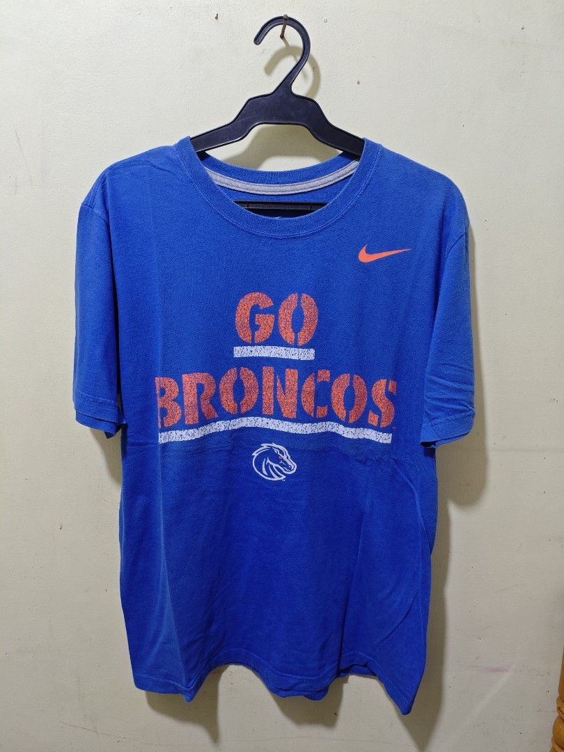 Nike Blue Go Broncos Men Tshirt (Category: Tshirts & Polo Shirts ) located in Baguio. Submitted by cool_chic (Listing ID 1444195694, Image 1). Description: Nike Blue Broncos Men Tshirt Color Rate 9/10 No Flaws Makapal Tela Cotton Need Wash Size Large Dimes 21 Width 27 Length Price P249.