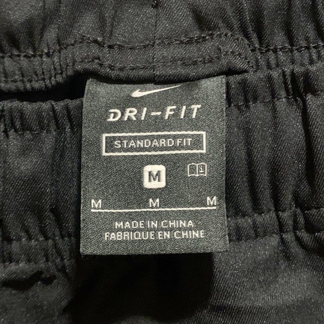 [A17] Nike Dri-Fit Activewear Pants (Category: Activewear) located in Manila. Submitted by clutter.town (Listing ID 1444298614, Image 3). Description: Nike Dri-Fit Activewear Pants SWIPE TO THE END TO SEE TAG, SIZE, AND MATERIAL USED ❗️₱100 OFF IF PURCHASED WITH ANOTHER ITEM LABLED [A] IN MY PROFILE Lady owned Used with care Fits S-M Waist is 80cm, stretchable band Length from top of band to end is 37inches Located in Taft Avenue, Pasay. Near Mal