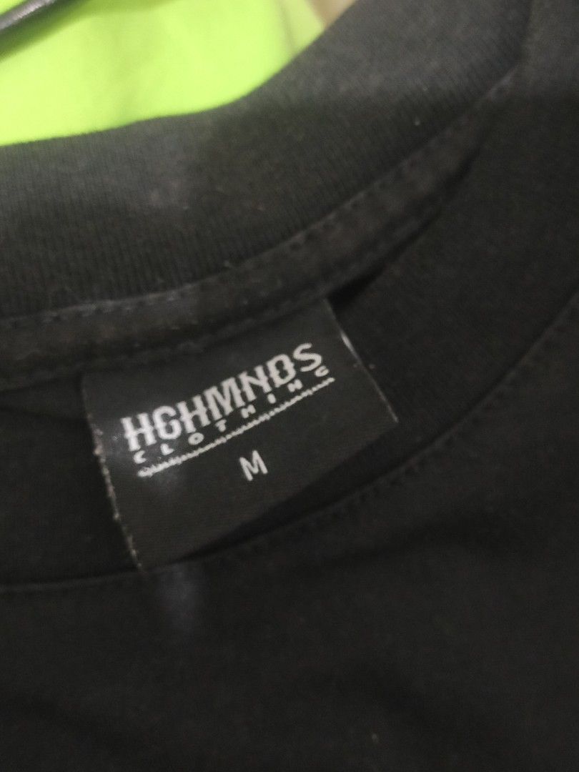 OG highminds motor long sleeve (Category: Coats, Jackets and Outerwear) located in Manila. Submitted by keishiiex (Listing ID 1444193088, Image 3). Description: Original highminds motor long sleeve Size: Medium No issue need labhan medj madumi due to long storage. Rfs: Hindi na ginagamit, twice lang nagamit . Need nadin funds for school. Willing to meet up Paranaque City only Can ship via lalamove or jnt.