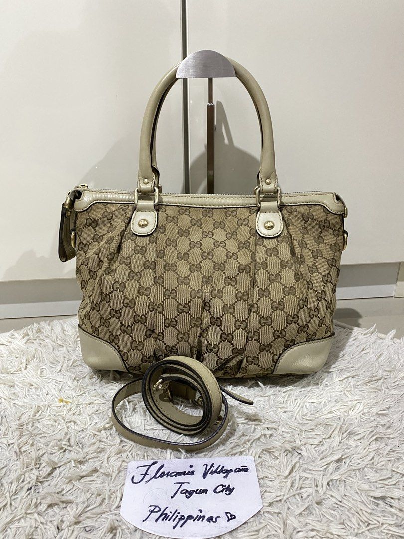 Orig gucci (Category: Luxury Accessories) located in Tagum. Submitted by amarasluxbag (Listing ID 1444288279, Image 2). Description: Med size With sign of use Good condition may part na tinahi Japan items.