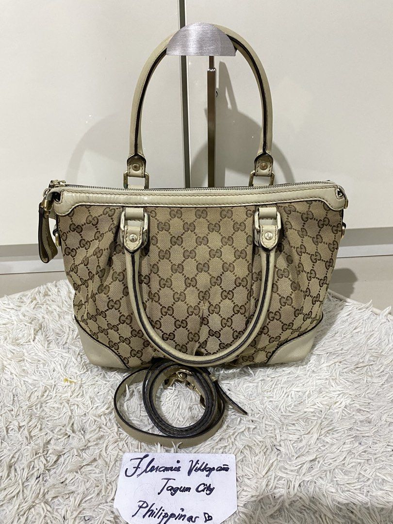 Orig gucci (Category: Luxury Accessories) located in Tagum. Submitted by amarasluxbag (Listing ID 1444288279, Image 3). Description: Med size With sign of use Good condition may part na tinahi Japan items.