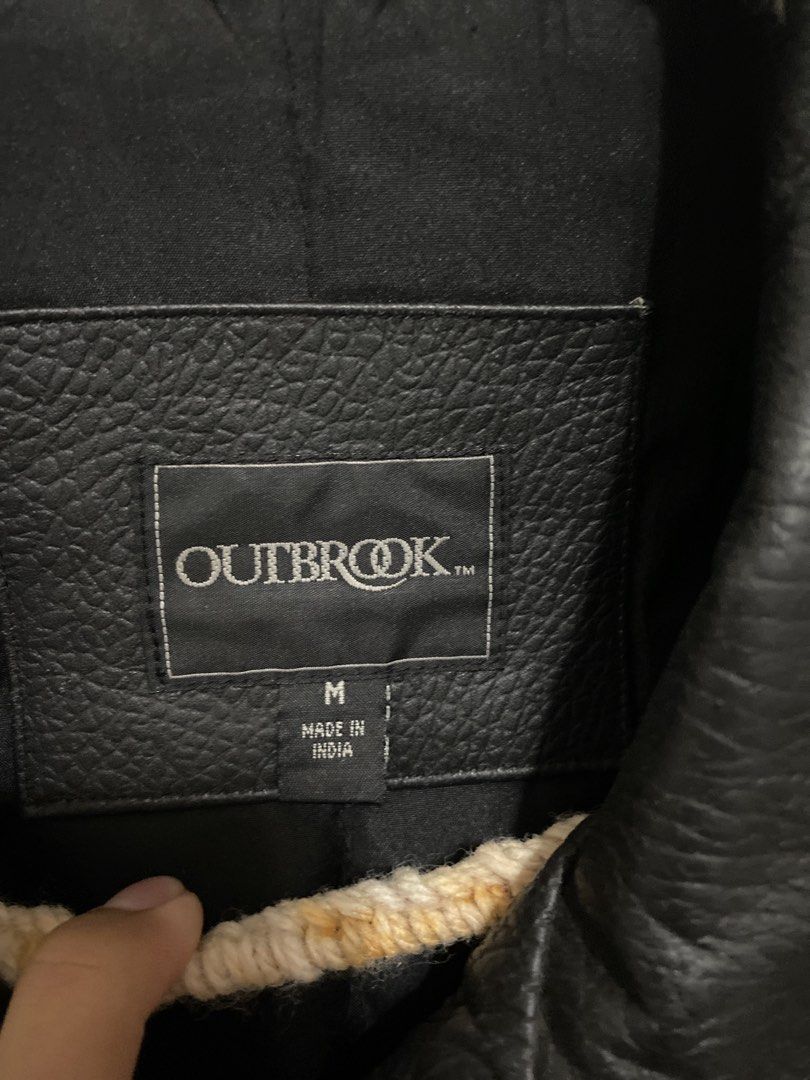 Outbrook Black Leather Jacket Size M Made in India (Category: Coats, Jackets and Outerwear) located in Manila. Submitted by earl_dnd (Listing ID 1444261428, Image 2). Description: - Brand: Outbrook - Color: Black - Size: M - Material: Leather - Origin: Made in India - Style: Classic, great for layering - Condition: Ready for a new owner.