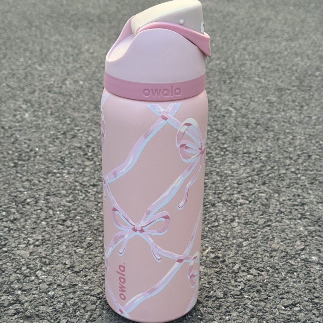Owala FreeSip Pink Ribbon Water Bottle 32oz (Category: Water Bottles & Tumblers) located in Singapore. Submitted by repstudio (Listing ID 1444228736, Image 2). Description: Pink large ribbon design brand new in box 32 Oz (945 Ml) Instock! only 3 bottles left! grab yours today :) .