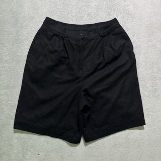 (Category: ) located in . Submitted by bakatzy_secondhand_garments (Listing ID 1444277526, Image 1). Description: .