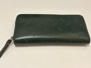（分類：）位於 。 由 kamaleet 提交（商品編號 1444154096，圖片 1）。簡介： 。