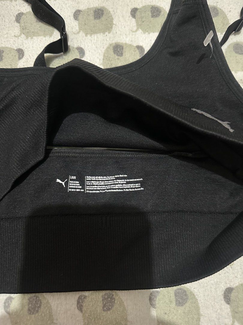 Puma Black Sports Bra (Category: Activewear) located in Santa Rosa. Submitted by babicdln (Listing ID 1444257810, Image 3). Description: Puma Sportsbra Medium W/ padslot.