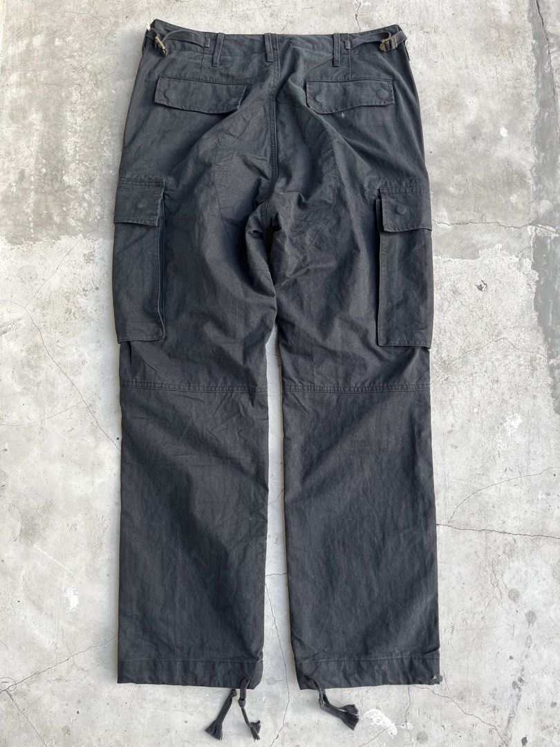 Ralph Lauren - Double RL - RRL - Ripstop Cargo Pants (Category: Trousers) located in Taguig. Submitted by chicpicked (Listing ID 1444217083, Image 2). Description: Ralph Lauren - Double RL - RRL - Ripstop Cargo Pants Black Authentic Brandnew with hangtag No flaws 32 waistline 5,000.