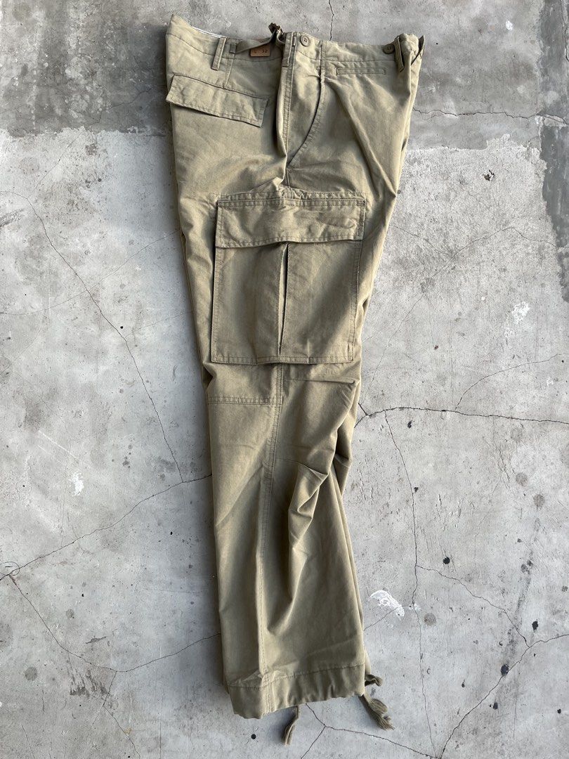Ralph Lauren - Double RL - RRL - Ripstop Cargo Pants (Category: Trousers) located in Taguig. Submitted by chicpicked (Listing ID 1444217368, Image 3). Description: Ralph Lauren - Double RL - RRL - Ripstop Cargo Pants Khaki Authentic Brandnew with hangtag No flaws 32 waistline 4,000.