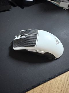 Razer Viper V3 Pro Wireless Gaming Mouse White495645536468357120