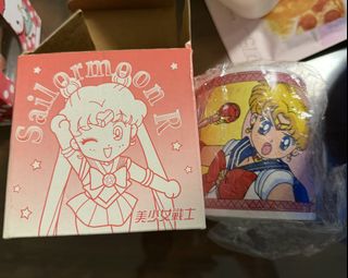 （分類：）位於 。 由 hateadrian_ 提交（商品編號 1444146087，圖片 1）。簡介： 。