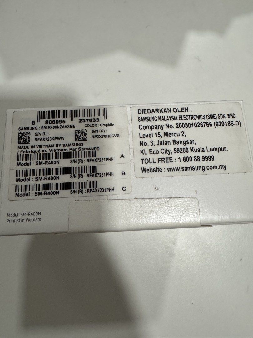 Samsung Galaxy Buds FE Graphite (Category: Earphones) located in Petaling Jaya. Submitted by jasperboon (Listing ID 1444287604, Image 3). Description: - Samsung Galaxy Buds FE - Color: Graphite - Purchased from DirectD - Original Price: RM399.00 - item still in sealed .