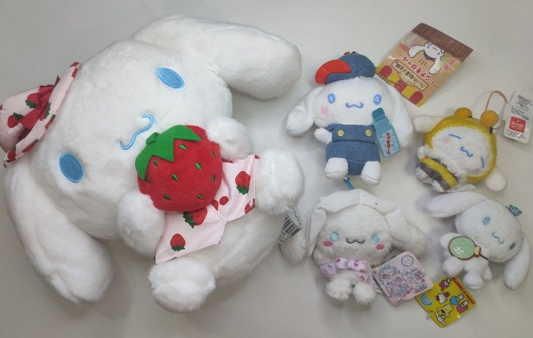 Sanrio Cinnamoroll Plush Keychain with Tags (Category: Plushies & Soft Toys) located in Manila. Submitted by epicmountain-f20453 (Listing ID 1444301807, Image 3). Description: - Adorable Cinnamoroll plush keychain - Features a cute pink bow with polka dots - Comes with original tags attached - Perfect for decorating bags, backpacks, or as a cute accessory - Other Cinnamoroll plushies also available!.