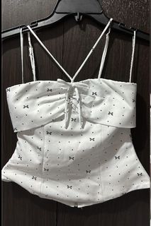 (Category: ) located in . Submitted by chels.shoppe (Listing ID 1444171733, Image 1). Description: .
