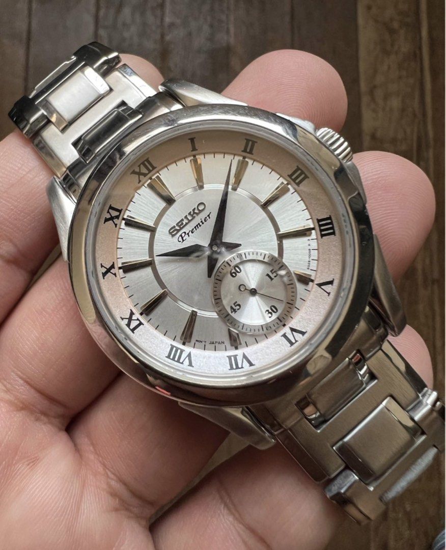Seiko Premier Stainless Steel Watch (Category: Men's Watches) located in Rizal. Submitted by annon5 (Listing ID 1444158641, Image 1). Description: - Seiko Premier sub Seconds - Reference 6g28-00m0 - Production date: April 2010 - Quartz Movement Specs: Case Diameter 41mm Lug Width 22mm Saphire Crystal Original Bracelet can fit to 8” wrist With replacement box** Actual Photos Posted** Message me for any questions or concerns.