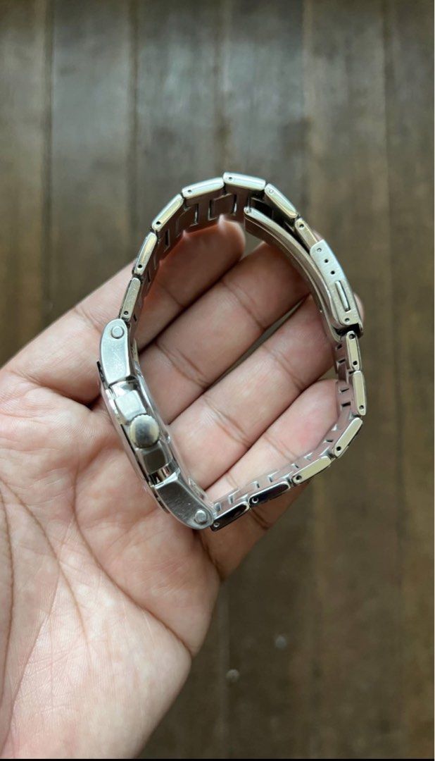Seiko Premier Stainless Steel Watch (Category: Men's Watches) located in Rizal. Submitted by annon5 (Listing ID 1444158641, Image 3). Description: - Seiko Premier sub Seconds - Reference 6g28-00m0 - Production date: April 2010 - Quartz Movement Specs: Case Diameter 41mm Lug Width 22mm Saphire Crystal Original Bracelet can fit to 8” wrist With replacement box** Actual Photos Posted** Message me for any questions or concerns.