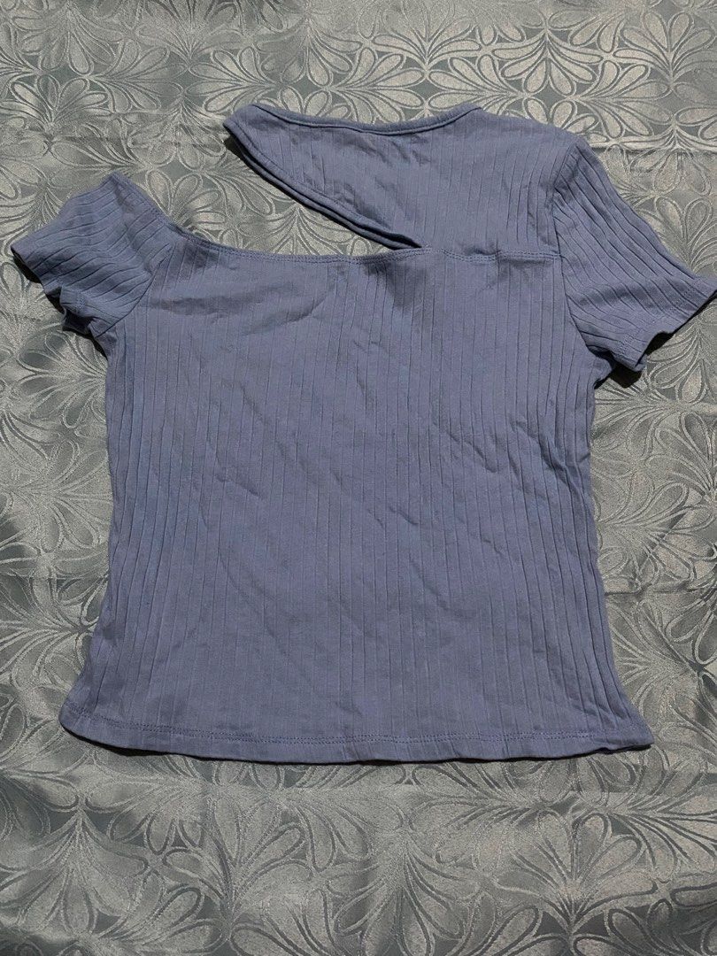 SHEIN Blue Cut-out Shirt (Category: Shirts) located in Quezon City. Submitted by naruiii (Listing ID 1444209905, Image 2). Description: Length: 20in Width: 14in Size: M in tag.