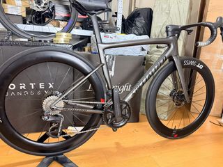 (Category: ) located in . Submitted by echocycling (Listing ID 1444286567, Image 1). Description: .