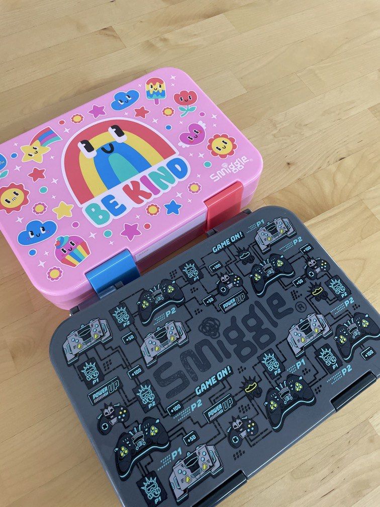 Smiggle L size lunchboxes (Category: Food Organisation & Storage) located in Singapore. Submitted by reui24 (Listing ID 1444116839, Image 1). Description: Hardly used at all and in very good condition. .