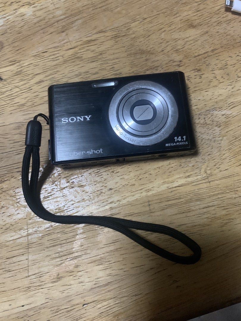 Sony CyberShot DSC w550 (Category: Cameras) located in Taguig. Submitted by 8jccc (Listing ID 1444288527, Image 3). Description: DETAILS: - 14MP - 4x optical zoom — lots of scene modes — body condition 9/10 - flash, zoom, switch dial and all buttons working inclusions: unit, sony battery, memory card, brand new universal clip charger, & stickers! ^^ ‼️PLS MANAGE YOUR EXPECTATIONS‼️ RFS: College funds.