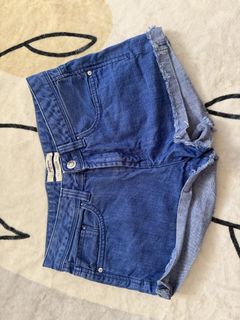 (Category: ) located in . Submitted by myclosettoyours_cebu (Listing ID 1444176500, Image 1). Description: .