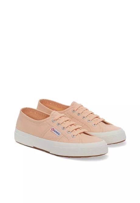 Superga Cotu Sneakers 37 (Category: Sneakers) located in Las Pinas. Submitted by epitome.mnl (Listing ID 1444211903, Image 3). Description: 💎Brand New with box no paperbag 💎Superga 💎Size 37, fits 7 💎SRP 💎All items 100% original 📌MOP GCASH or BDO 📌SF Shouldered by the buyer 📌Lalamove/Grab (via sched) 📌Flash / Gogo Express Provincial 80-240 📌Meetups: Las Pinas/Alabang/Laguna via schedule.