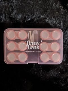 (Category: ) located in . Submitted by stargirlthrift (Listing ID 1444178432, Image 1). Description: .