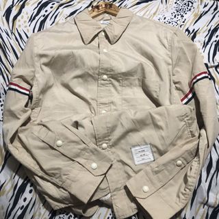 (Category: ) located in . Submitted by thrift_flex (Listing ID 1444233702, Image 1). Description: .